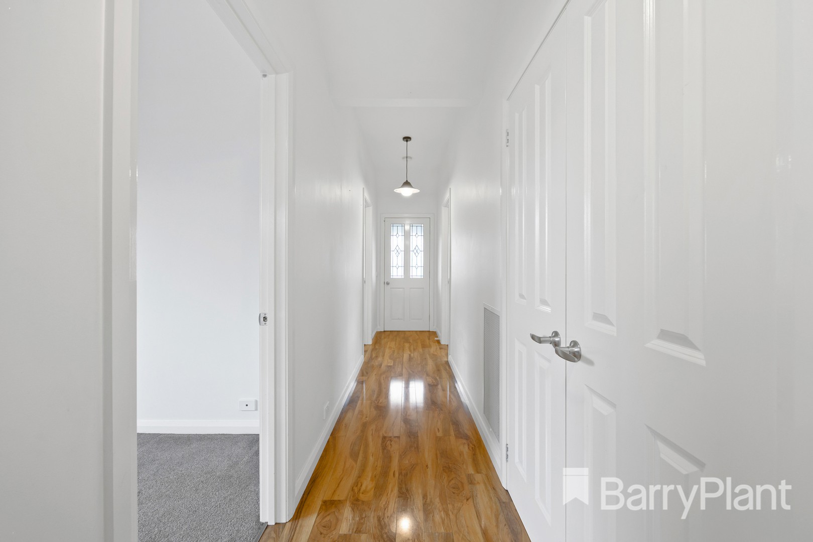 220 Clayton Street, Canadian, VIC 3350, Canadian - Thumbnail 2