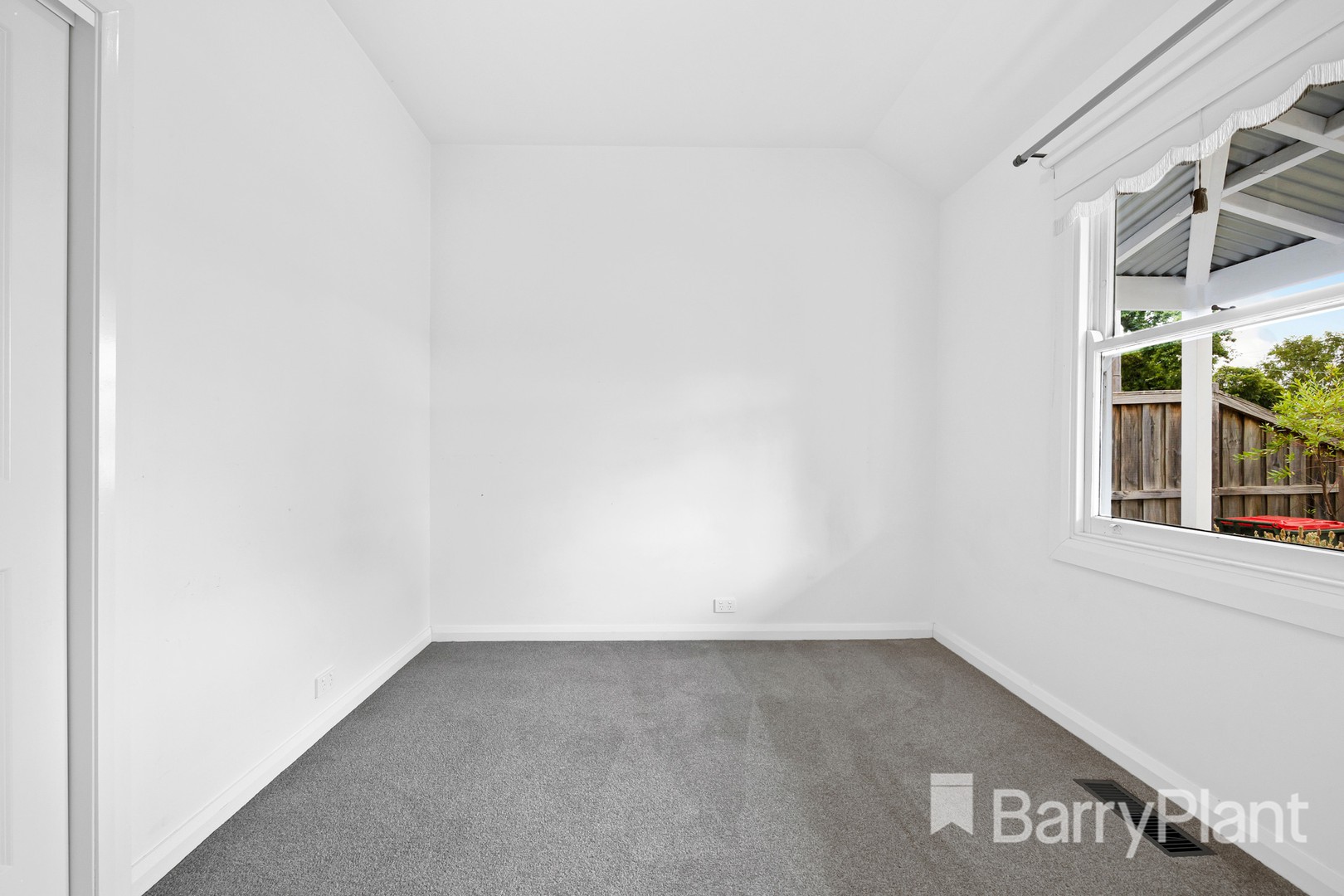 220 Clayton Street, Canadian, VIC 3350, Canadian - Thumbnail 5