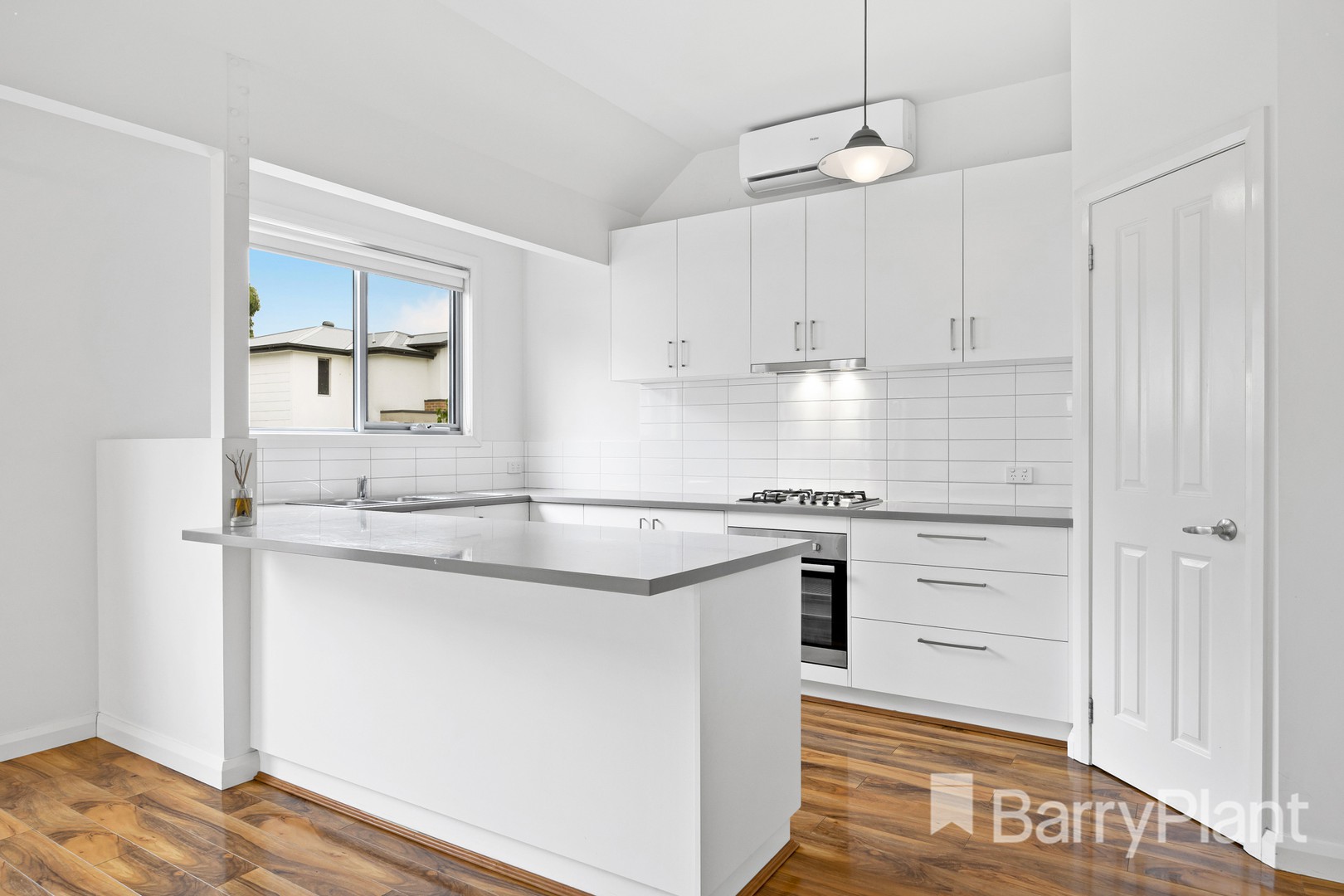 220 Clayton Street, Canadian, VIC 3350, Canadian - Thumbnail 6