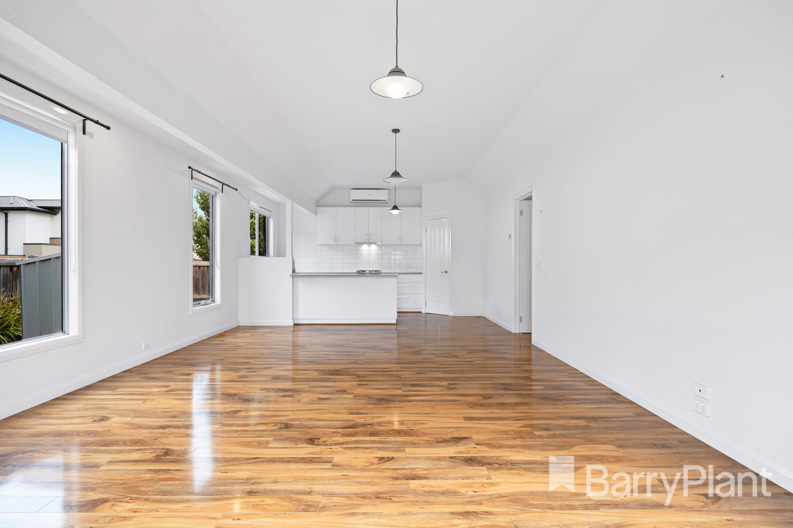 220 Clayton Street, Canadian, VIC 3350, Canadian - Thumbnail 8