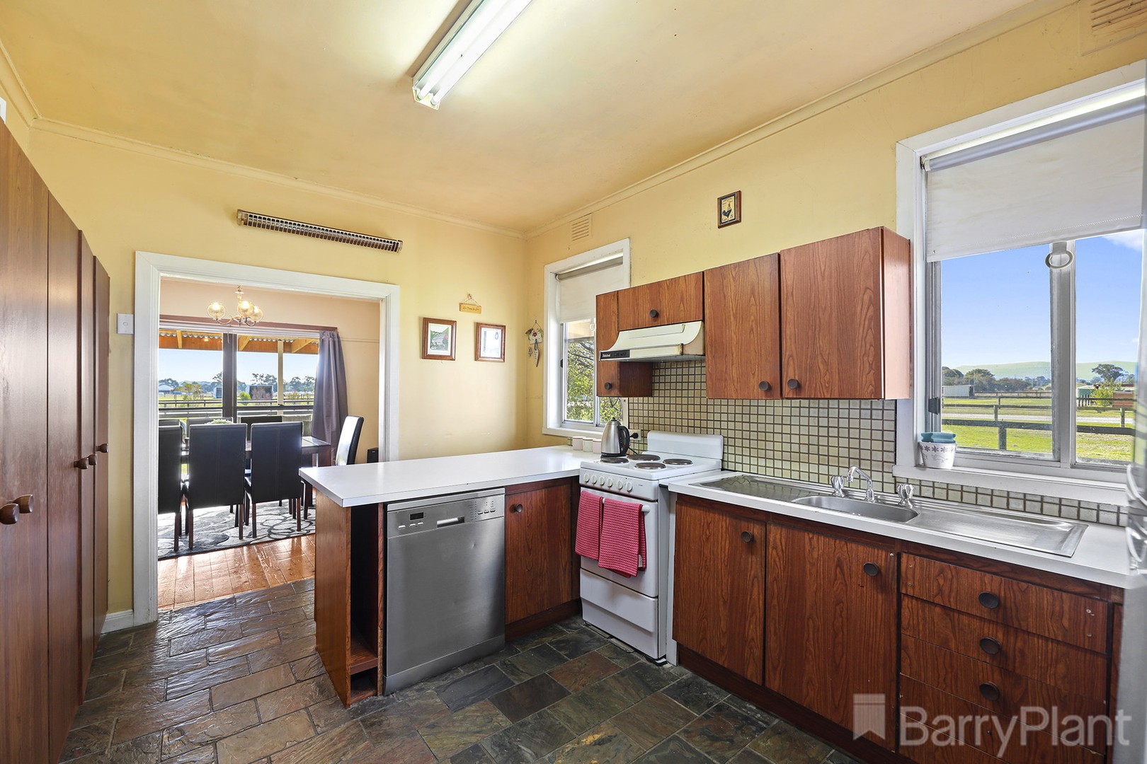 220 Sand Road, Longwarry, VIC 3816, Longwarry - Thumbnail 5