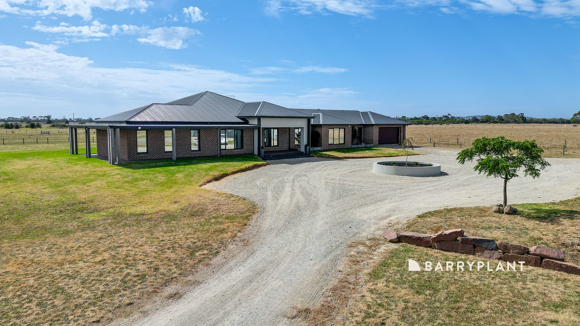 220 South Yannathan Road, Yannathan, VIC 3981, Yannathan - Thumbnail 2
