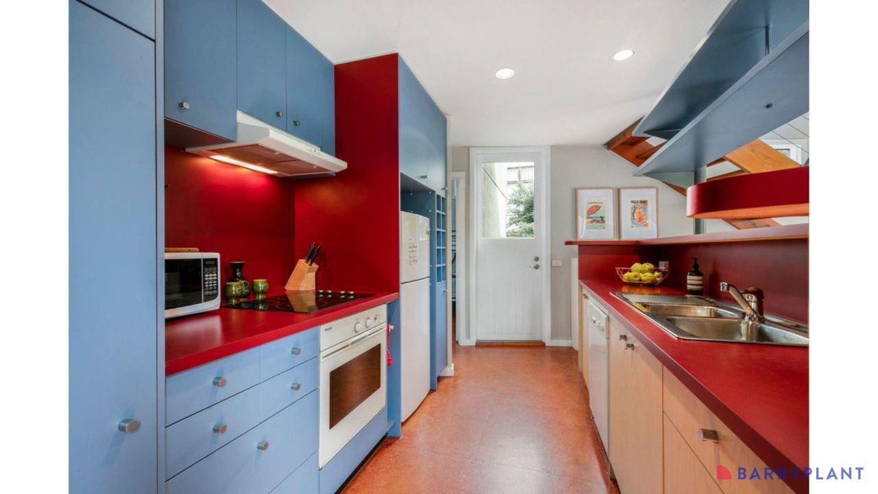 220 Surf Parade, Inverloch, VIC 3996 - Thumbnail 1 - 19/01/2026