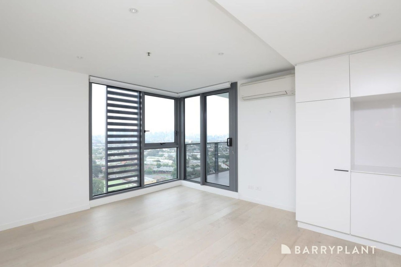 2202/1 Ascot Vale Road, Flemington, VIC 3031 - Thumbnail 2 - 25/07/2025