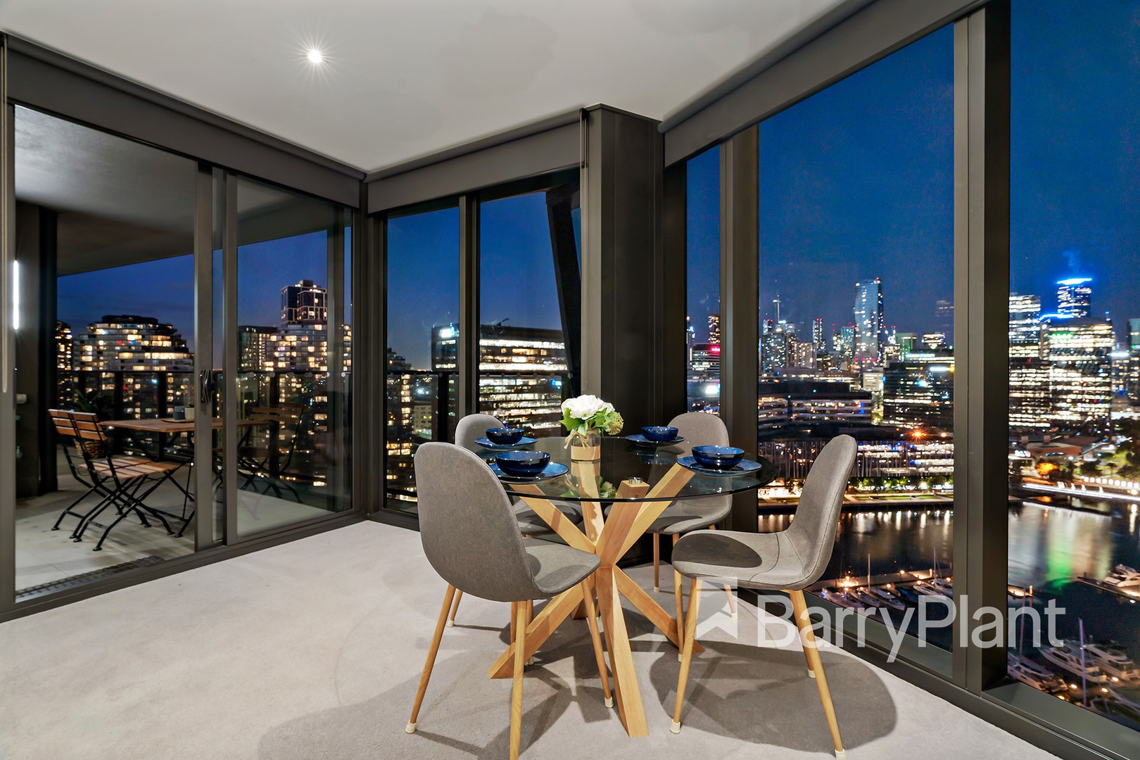 2203/100 Lorimer Street, Docklands, VIC 3008, Docklands - Thumbnail 4