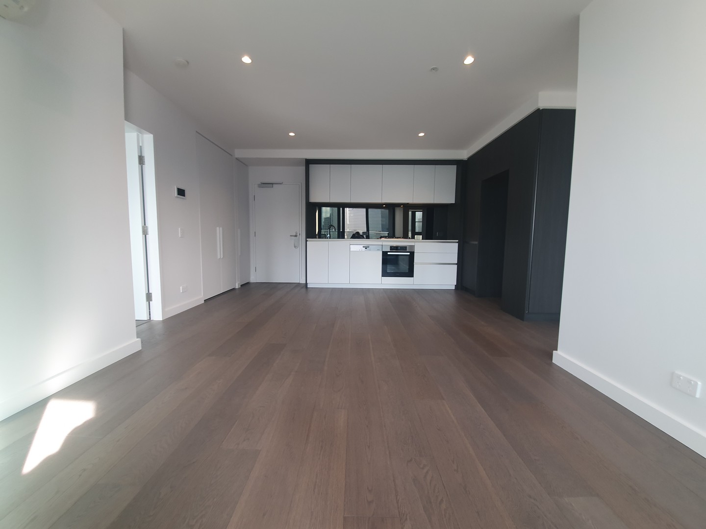 2203/628 Flinders Street, Docklands, VIC 3008, Docklands - Thumbnail 5
