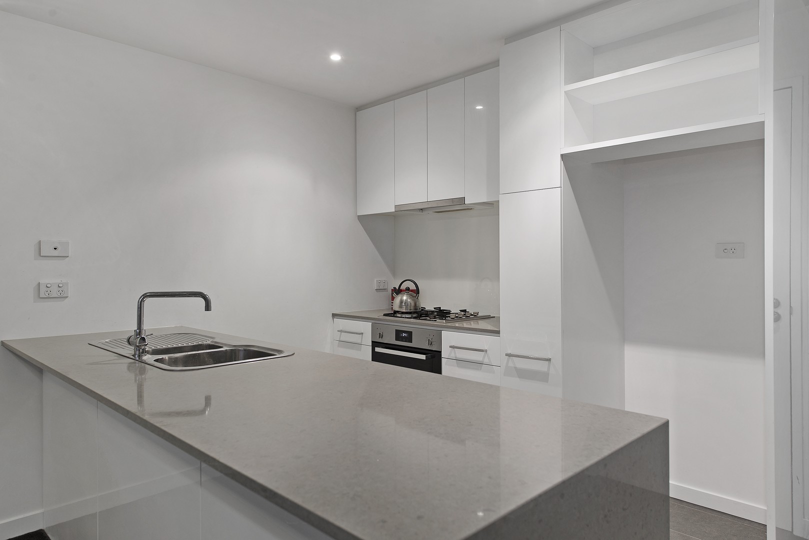 2203/8 Marmion Place, Docklands, VIC 3008, Docklands - Thumbnail 2