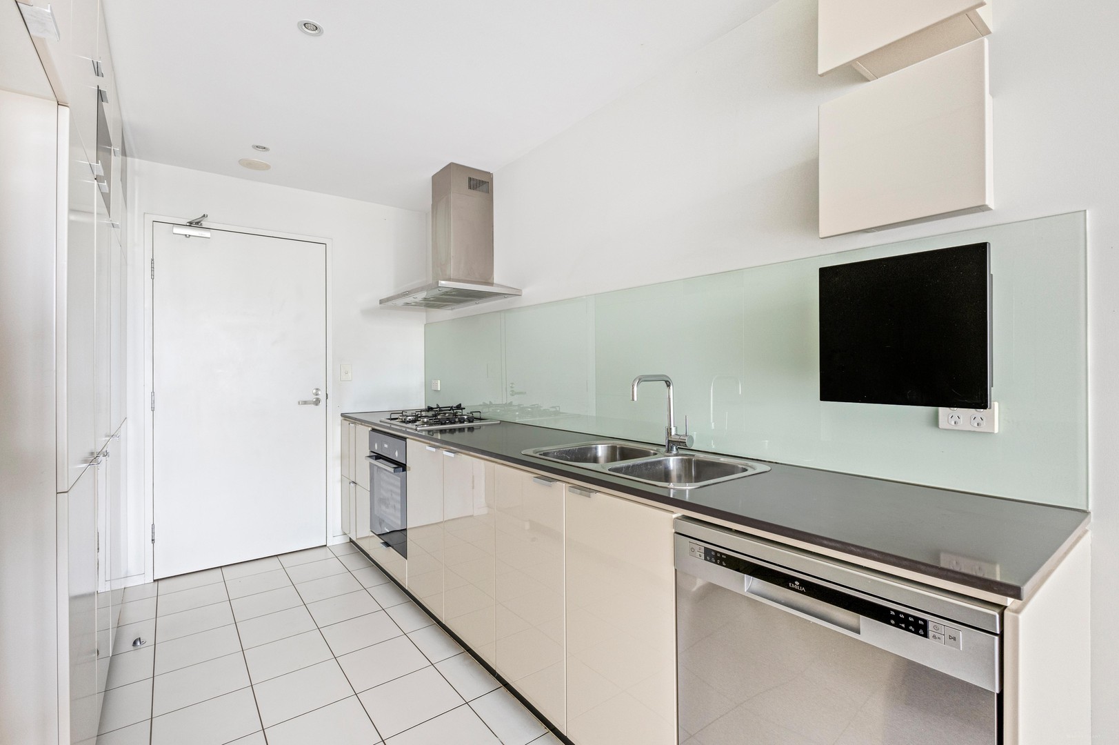 221/15-21 Harrow Street, Box Hill, VIC 3128 - Thumbnail 2 - 26/12/2025