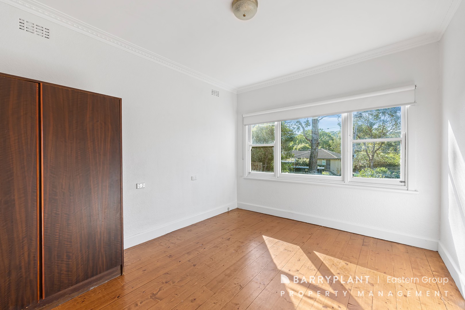 221 Mountainview Road, Greensborough, VIC 3088, Greensborough - Thumbnail 5