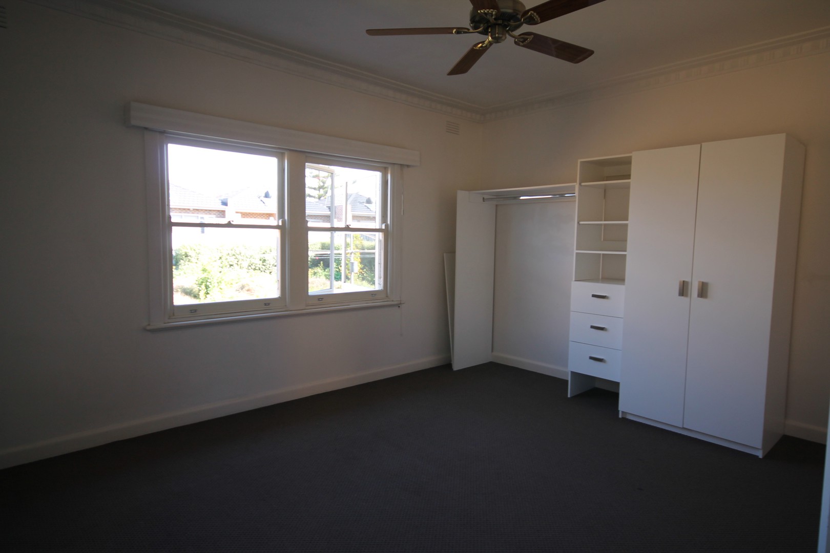 223 Broadway, Reservoir, VIC 3073, Reservoir - Thumbnail 5