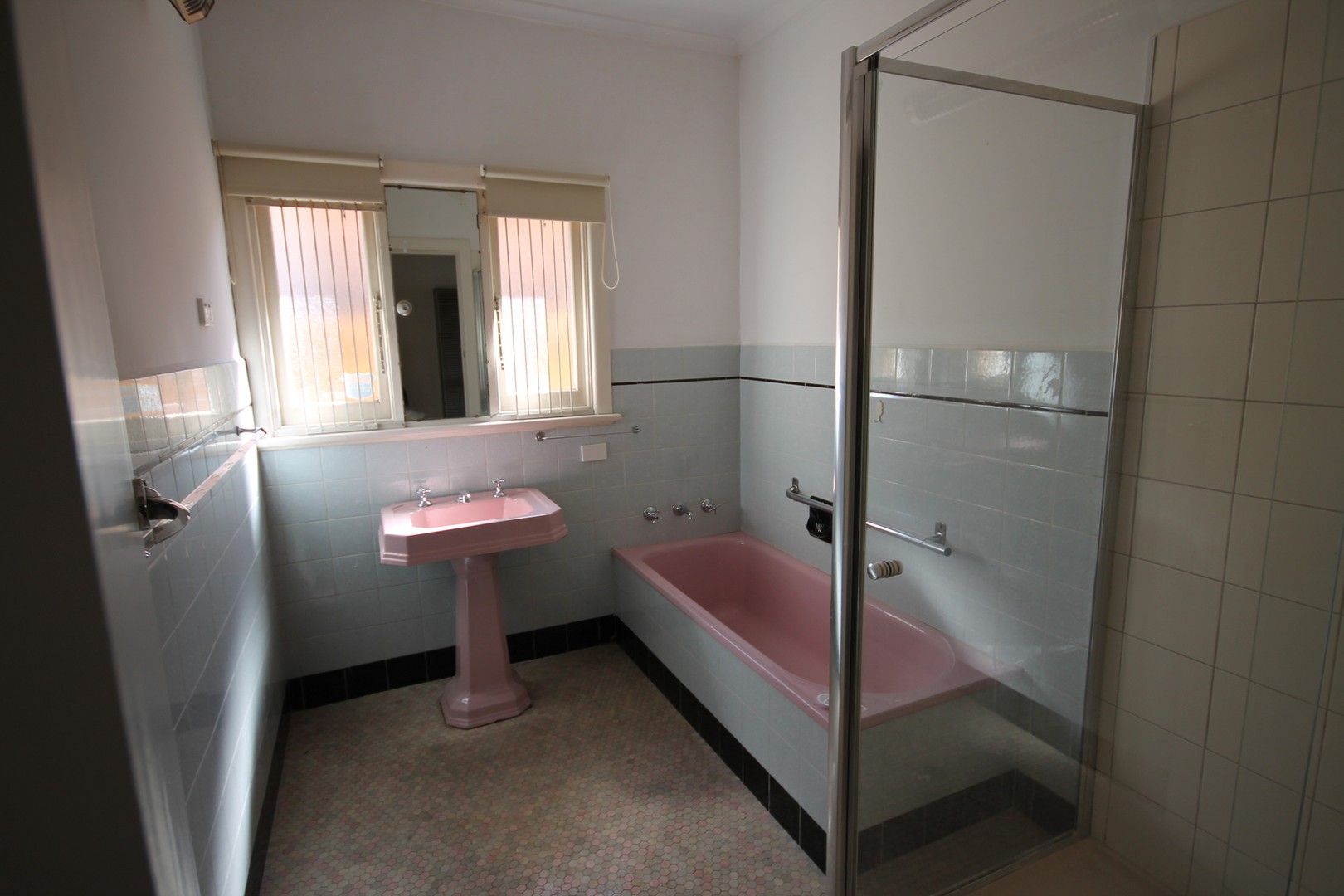 223 Broadway, Reservoir, VIC 3073, Reservoir - Thumbnail 6