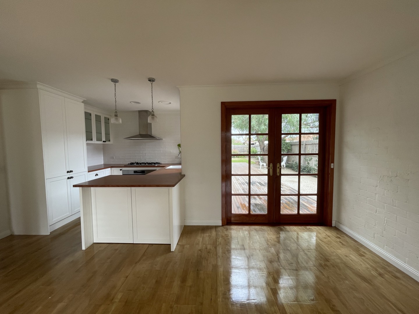 223  Greaves Street North, Werribee, VIC 3030, Werribee - Thumbnail 2