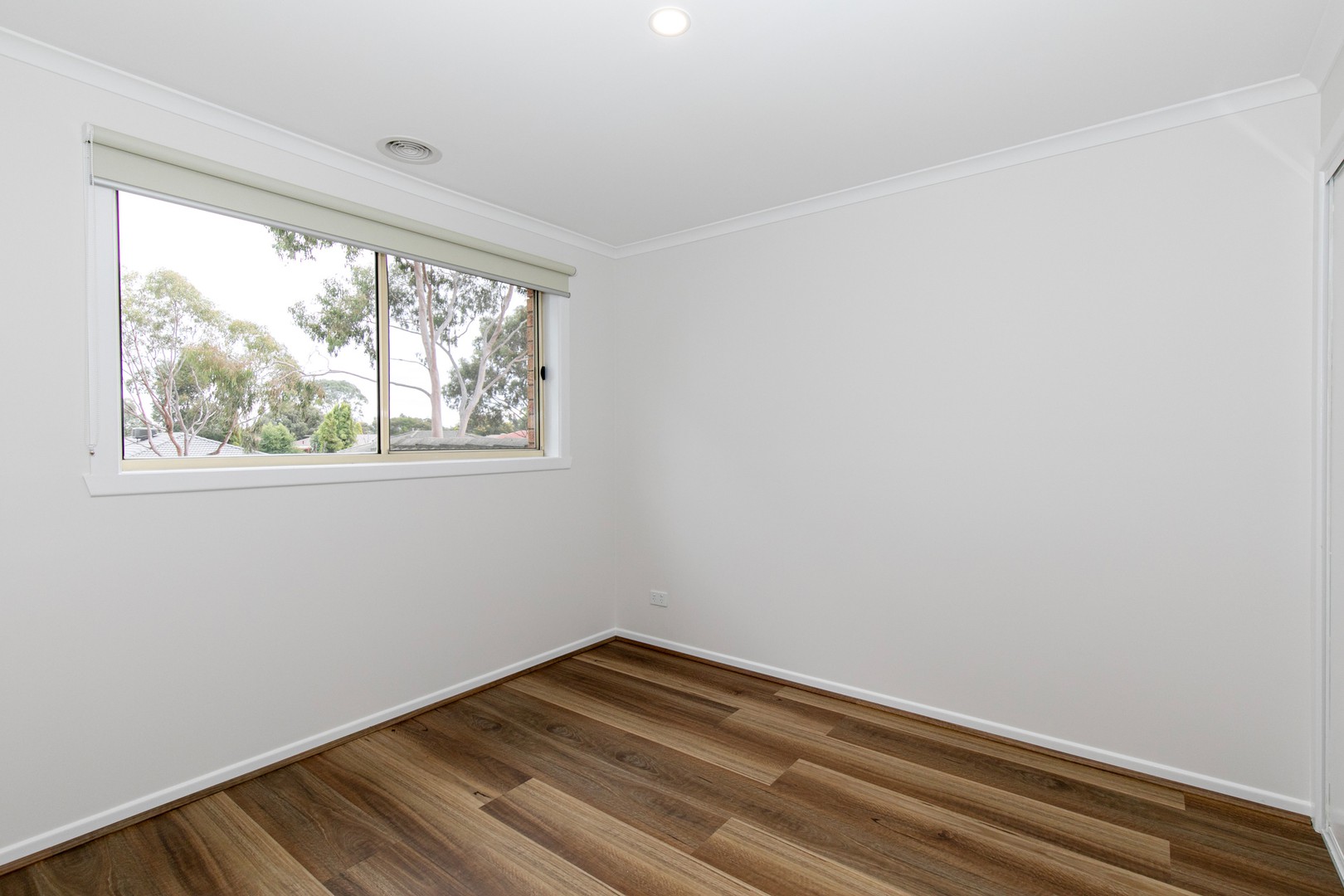 224 Betula Avenue, Mill Park, VIC 3082, Mill Park - Thumbnail 4