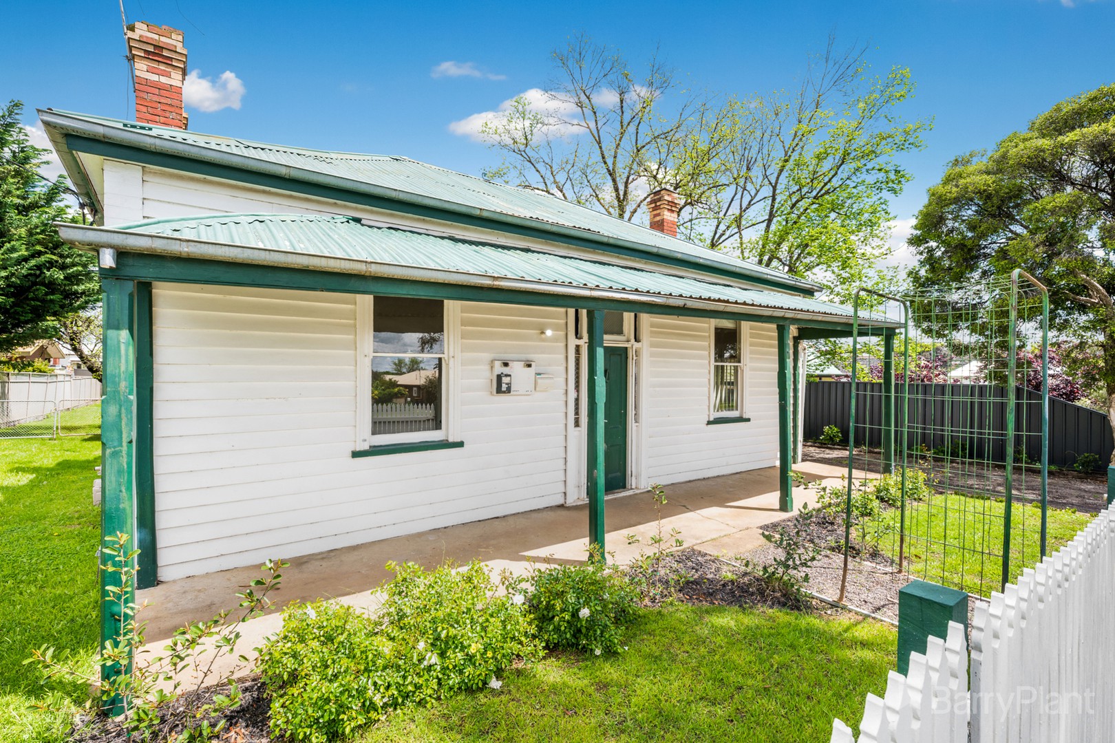 225 Arnold StreetNorth Bendigo, VIC 3550  - Leased, North Bendigo - Thumbnail 2
