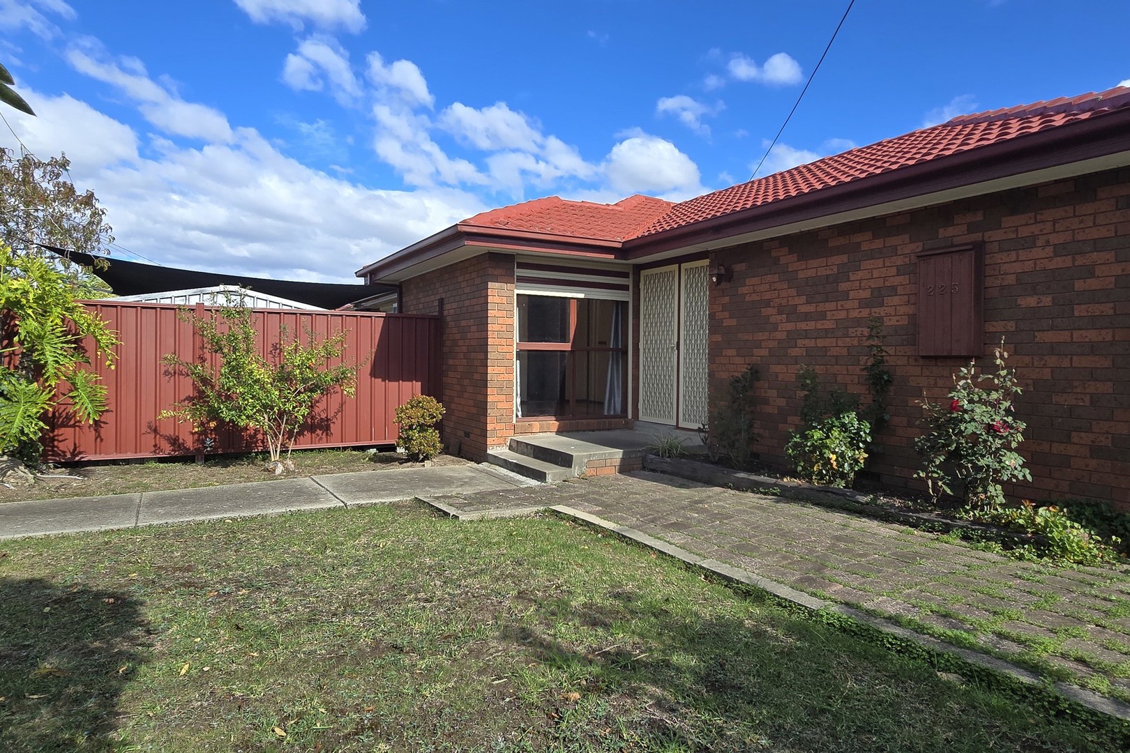 225 Furlong Road, St Albans, VIC 3021 - Thumbnail 1 - 04/05/2026