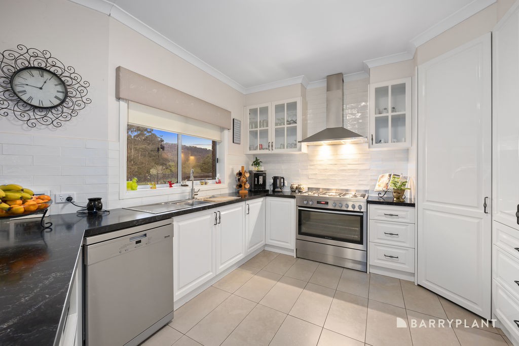 225 Wickhams Road, Launching Place, VIC 3139, Launching Place - Thumbnail 3