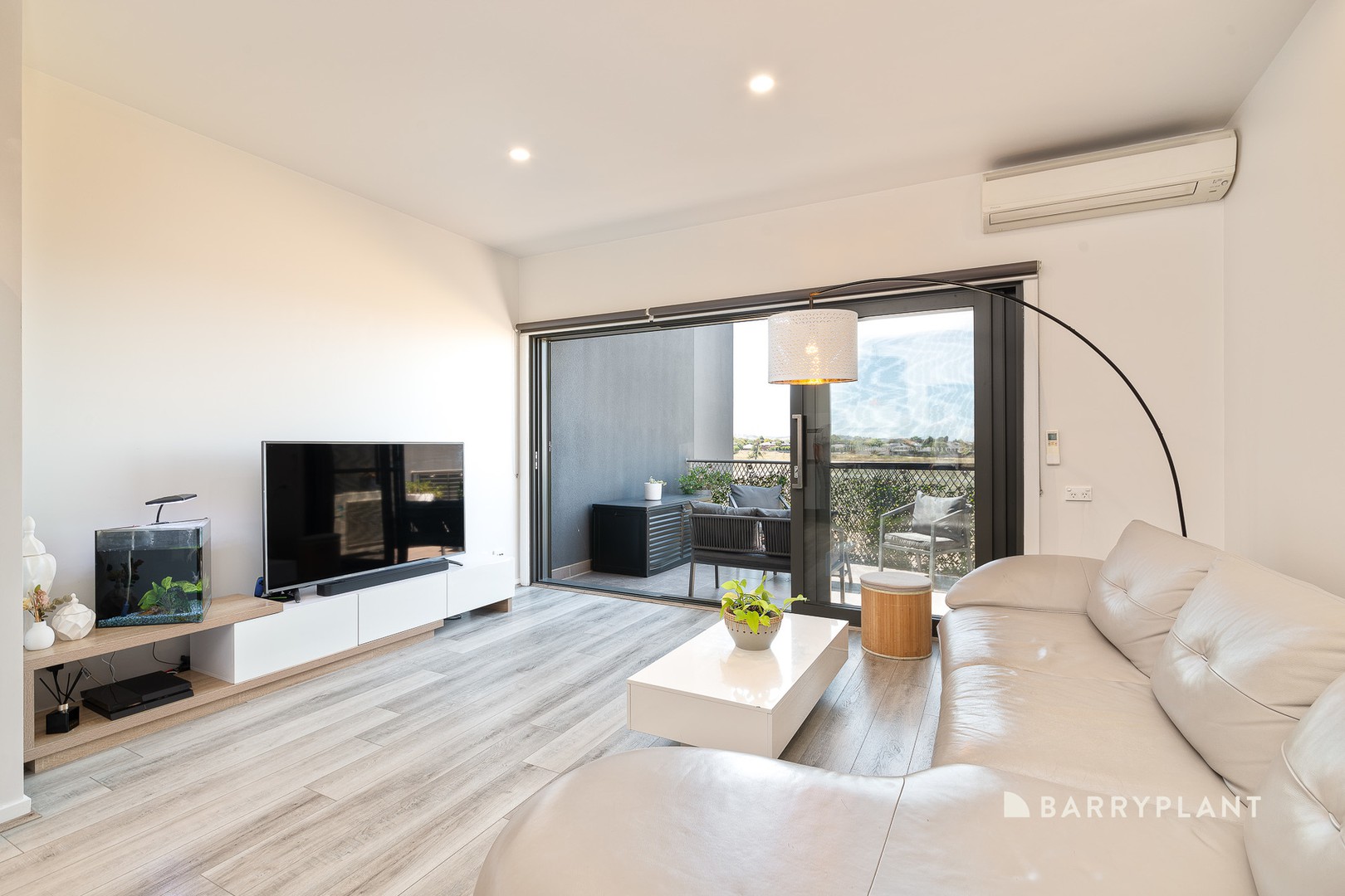 226/1B Jarama Boulevard, Epping, VIC 3076, Epping - Thumbnail 4