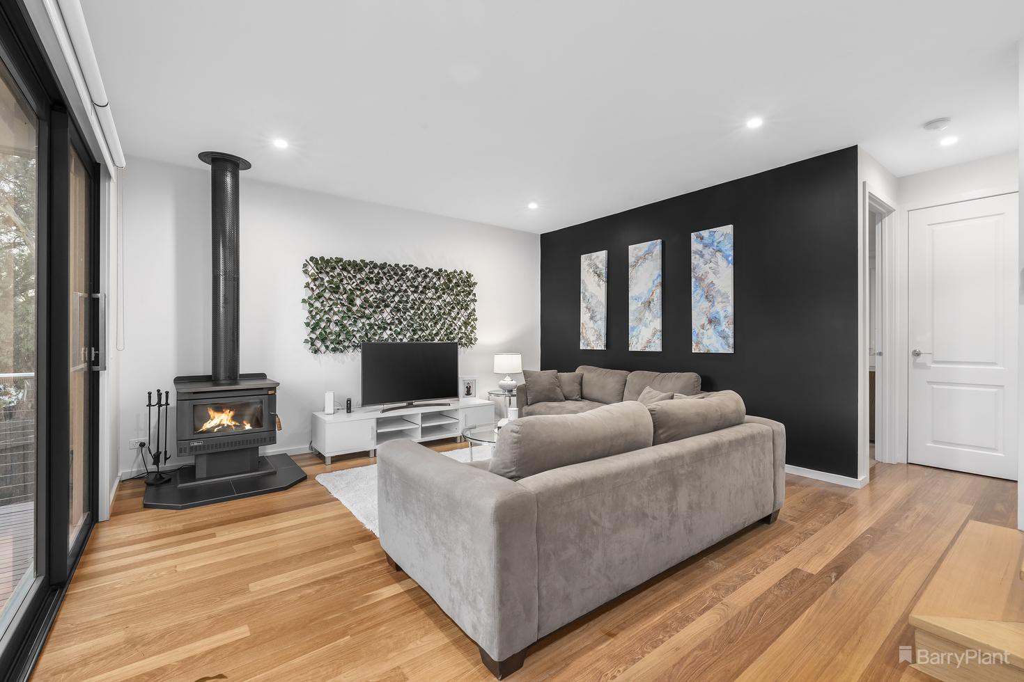 226 Rattray Road, Montmorency, VIC 3094, Montmorency - Thumbnail 2
