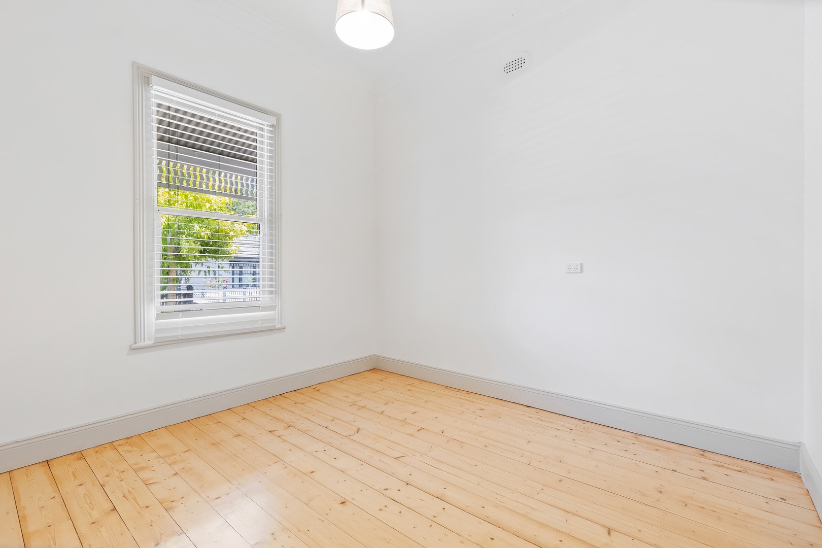 227 Lyons Street North, Ballarat Central, VIC 3350 - Thumbnail 2 - 18/11/2025