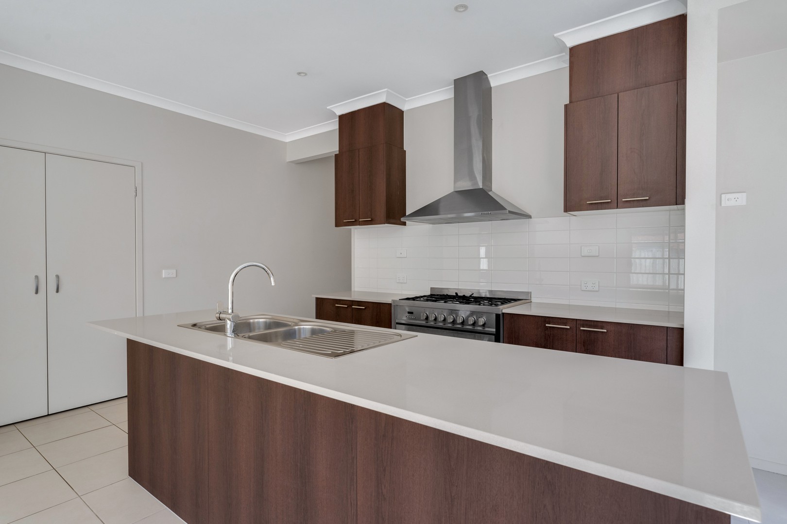 228 Forest Red Gum Drive, Mickleham, VIC 3064 - Thumbnail 1 - 18/03/2025