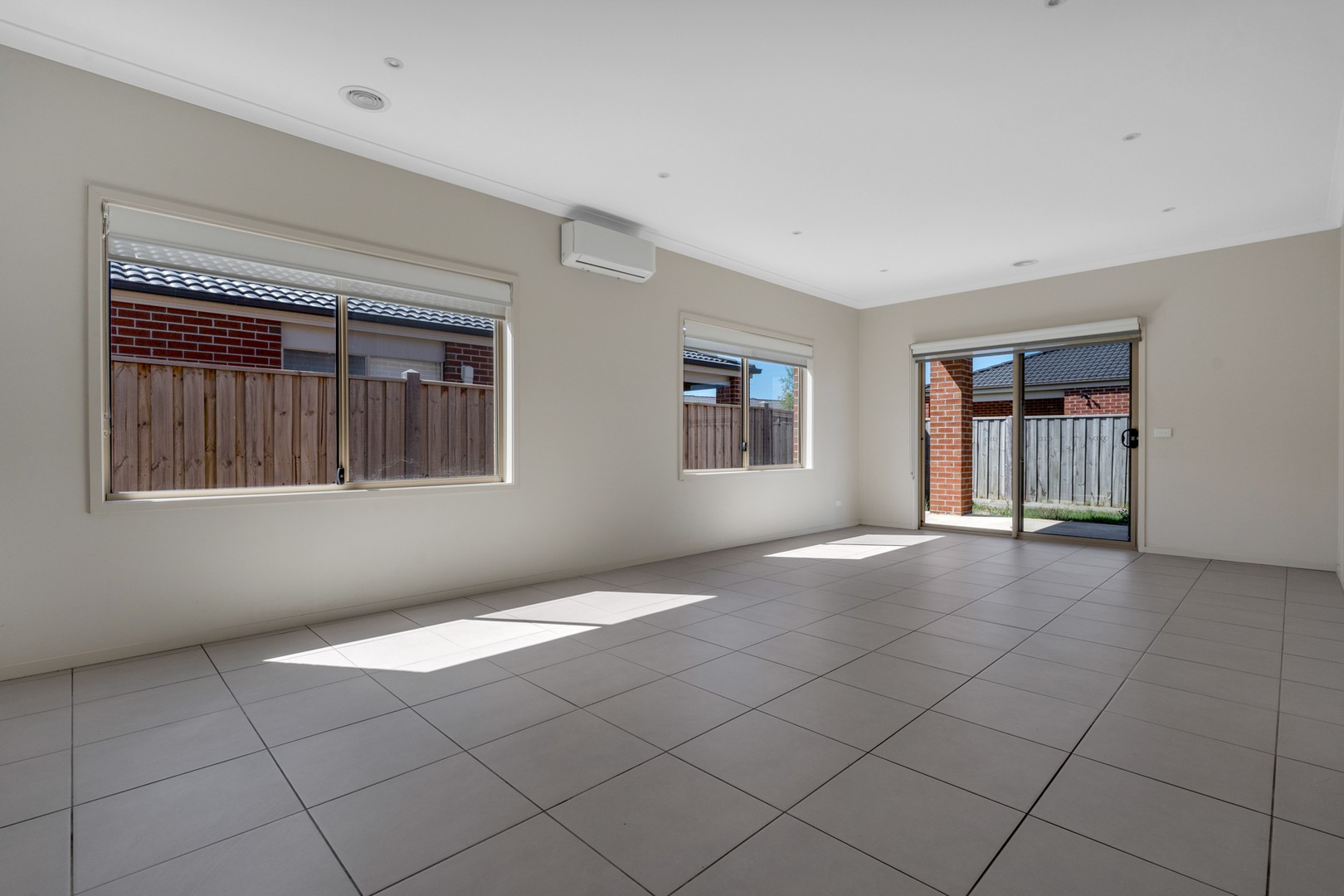 228 Forest Red Gum Drive, Mickleham, VIC 3064, Mickleham - Thumbnail 6