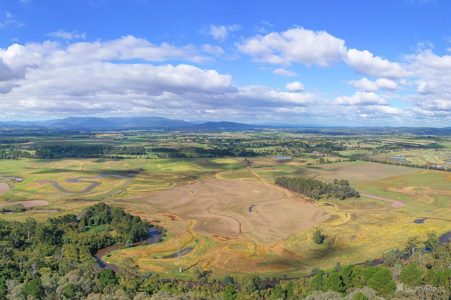 229-231 Victoria Road, Yering, VIC 3770 - Thumbnail 1 - 27/04/2023