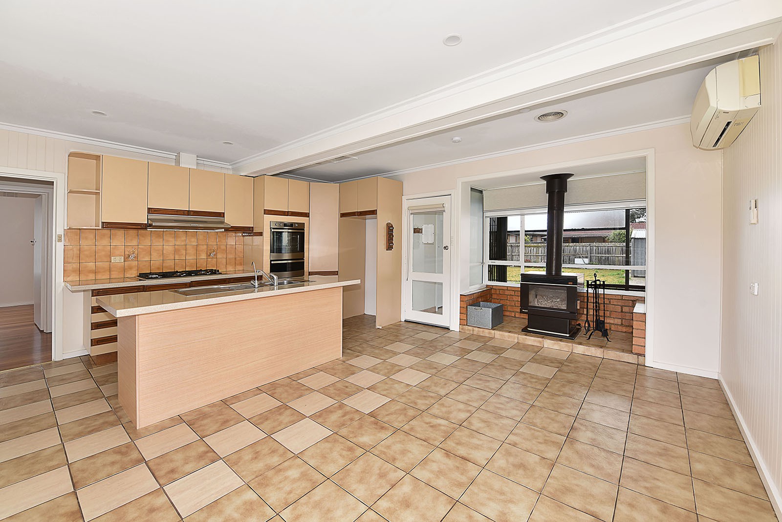 229 Military  Road, Avondale Heights, VIC 3034, Avondale Heights - Thumbnail 3
