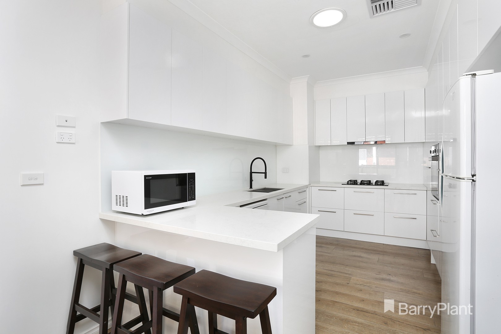 22B Officer Street, Meadow Heights, VIC 3048, Meadow Heights - Thumbnail 3