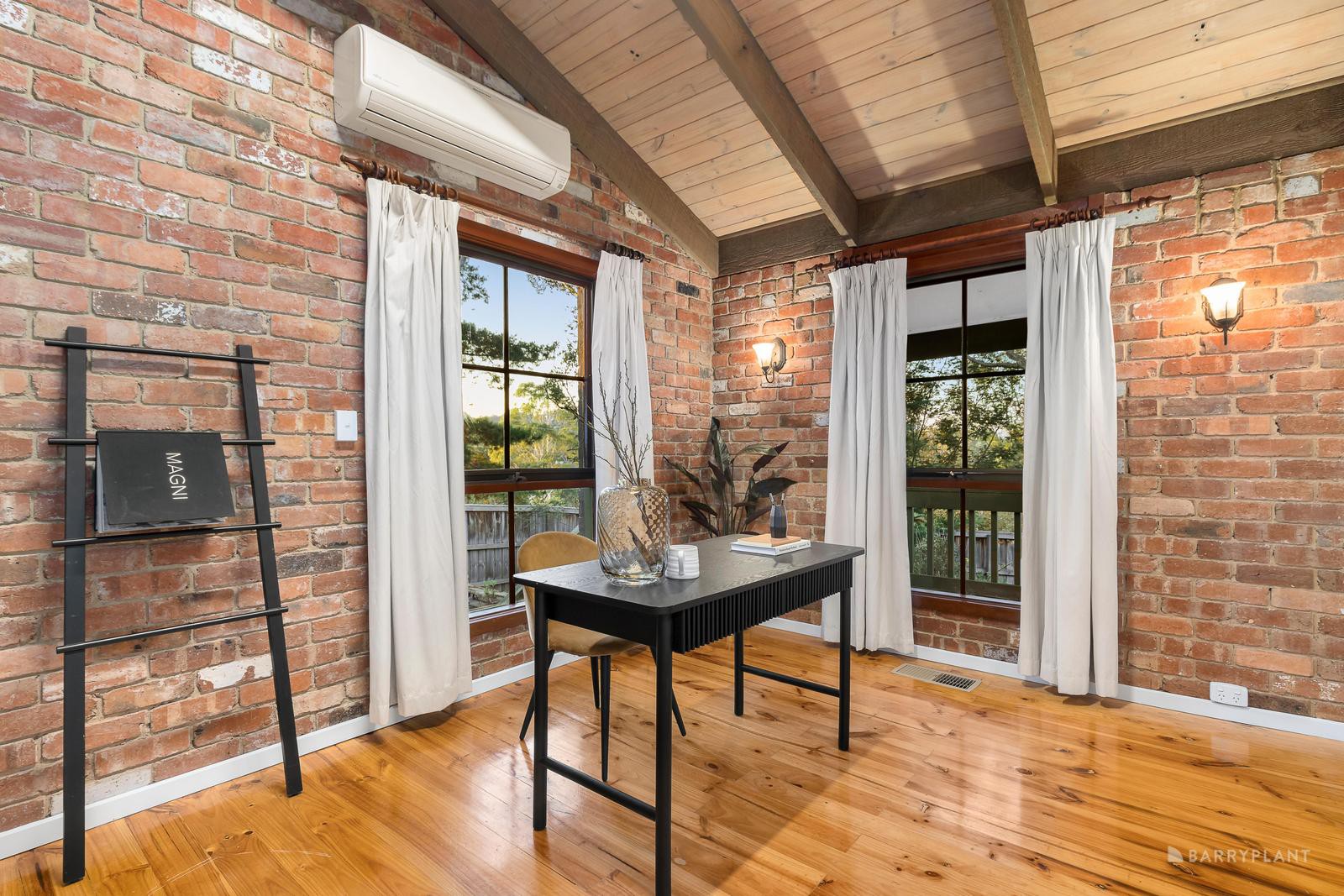 23-25 Meander Road, Hurstbridge, VIC 3099, Hurstbridge - Thumbnail 4