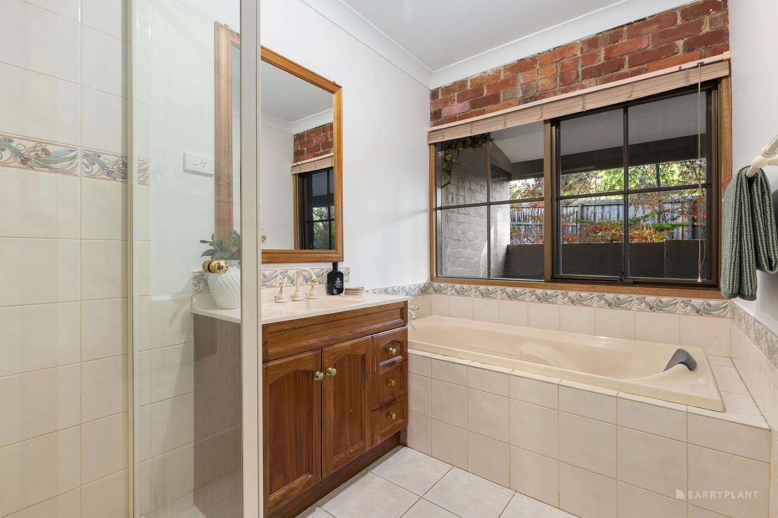23-25 Meander Road, Hurstbridge, VIC 3099, Hurstbridge - Thumbnail 7