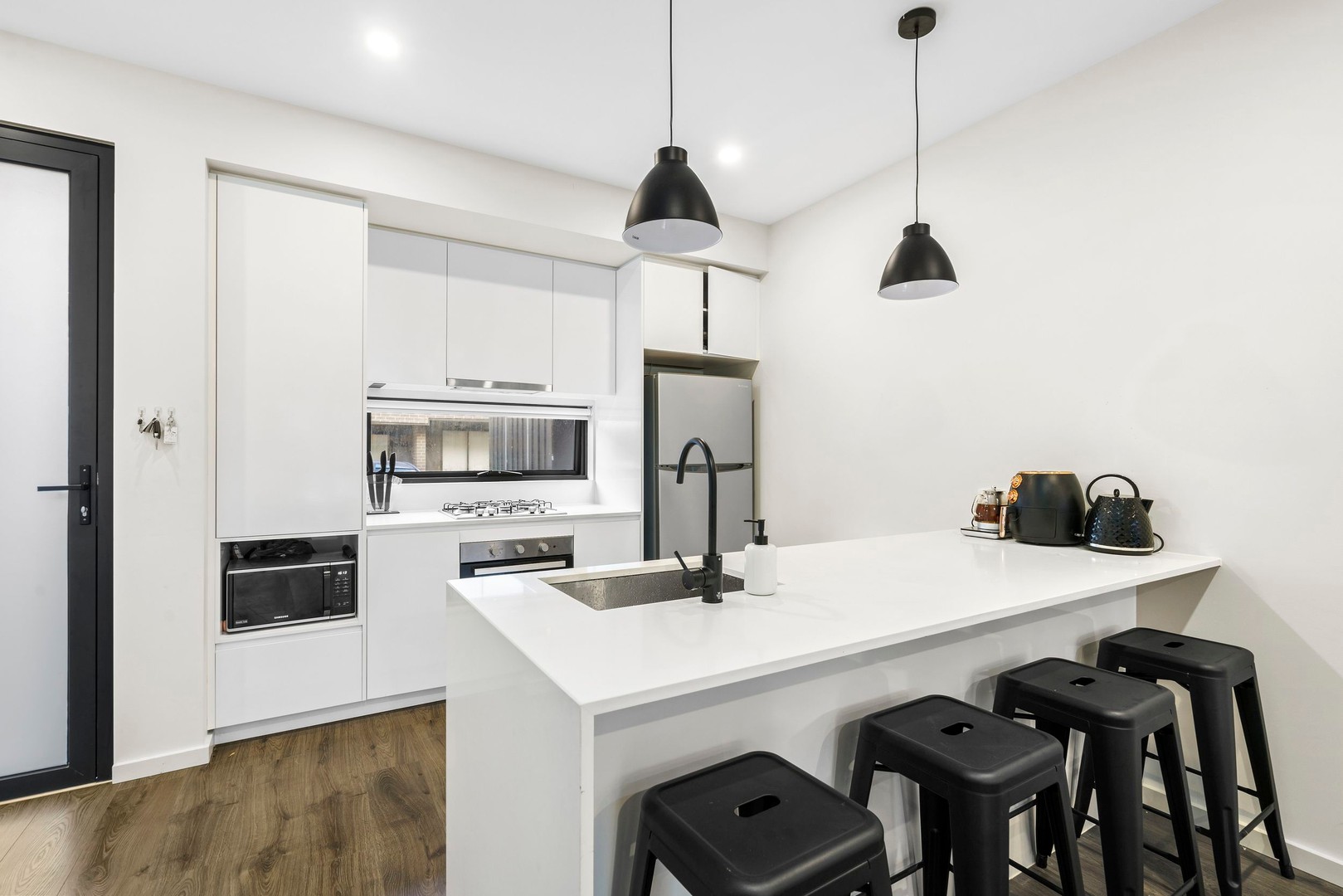 23/8 Service Street, Sunshine, VIC 3020 - Thumbnail 2 - 12/03/2026