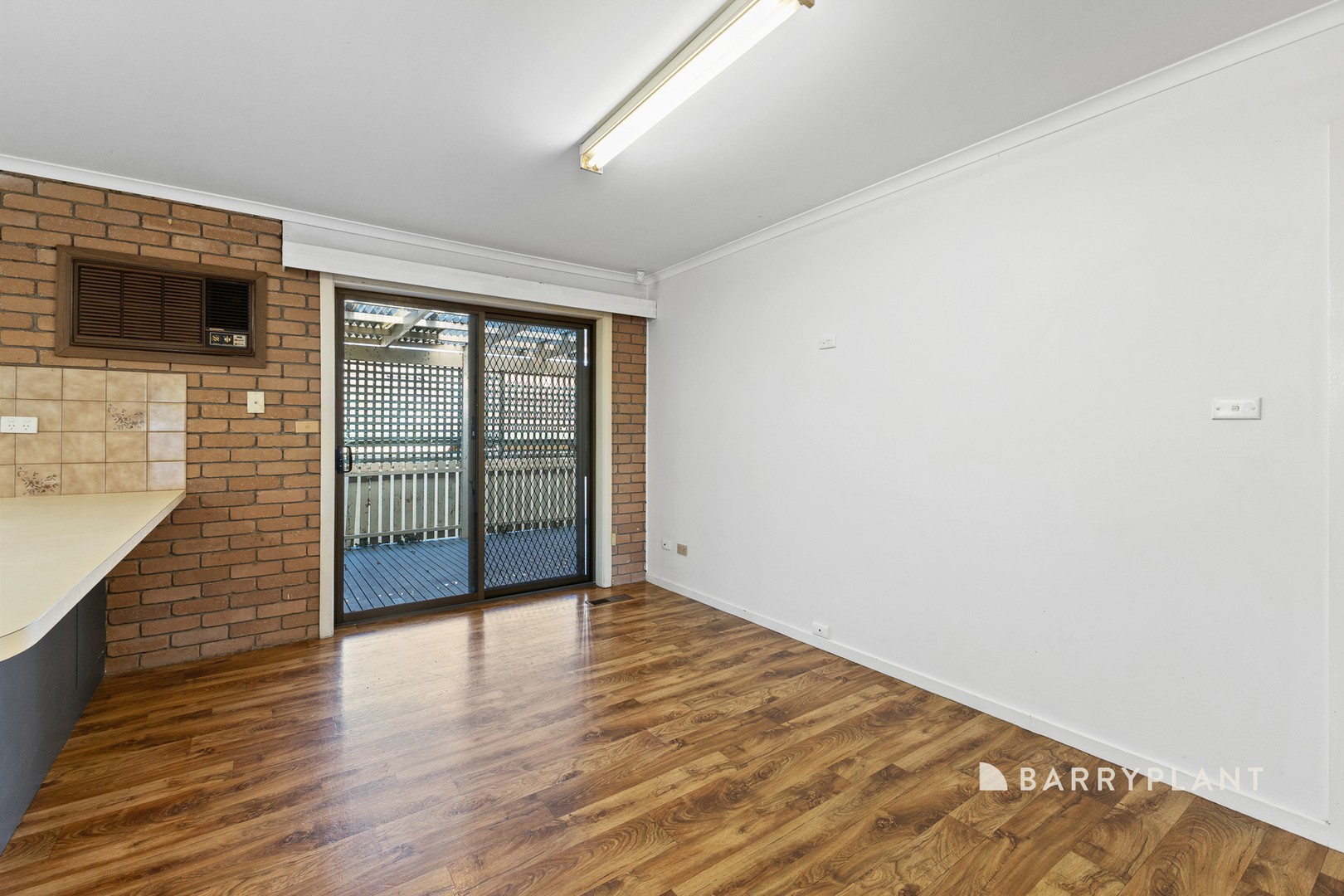 23 Ahern Road, Pakenham, VIC 3810, Pakenham - Thumbnail 3