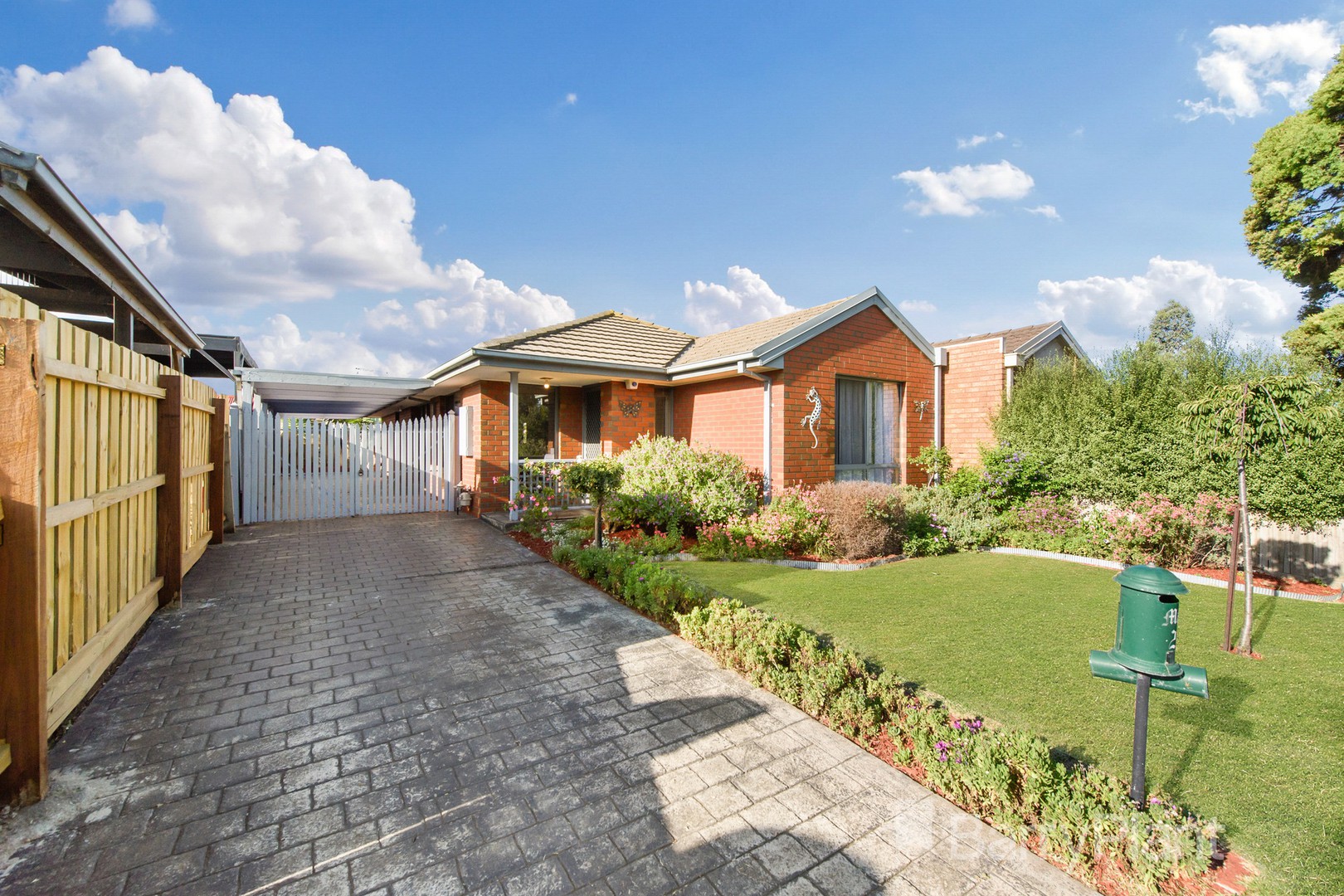 23 Amazon Place, Werribee, VIC 3030, Werribee - Thumbnail 2