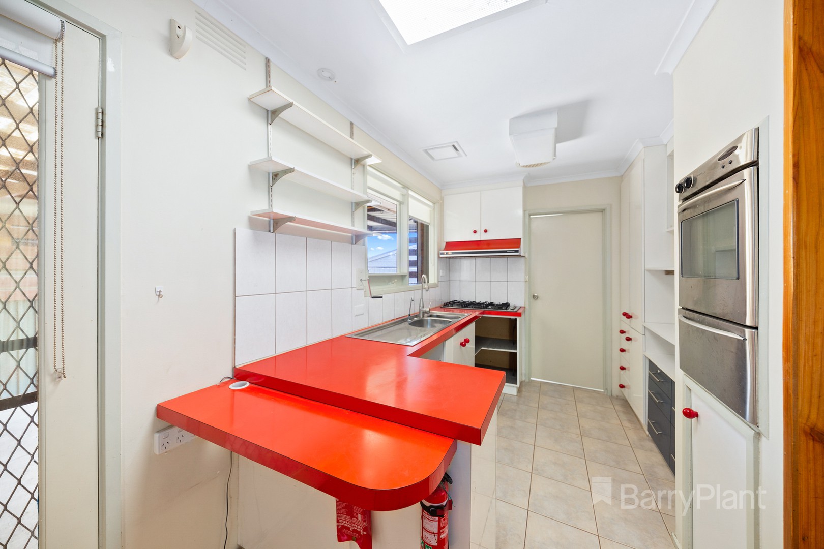 23 Atheldene Drive, St Albans, VIC 3021 - Thumbnail 2 - 07/12/2021