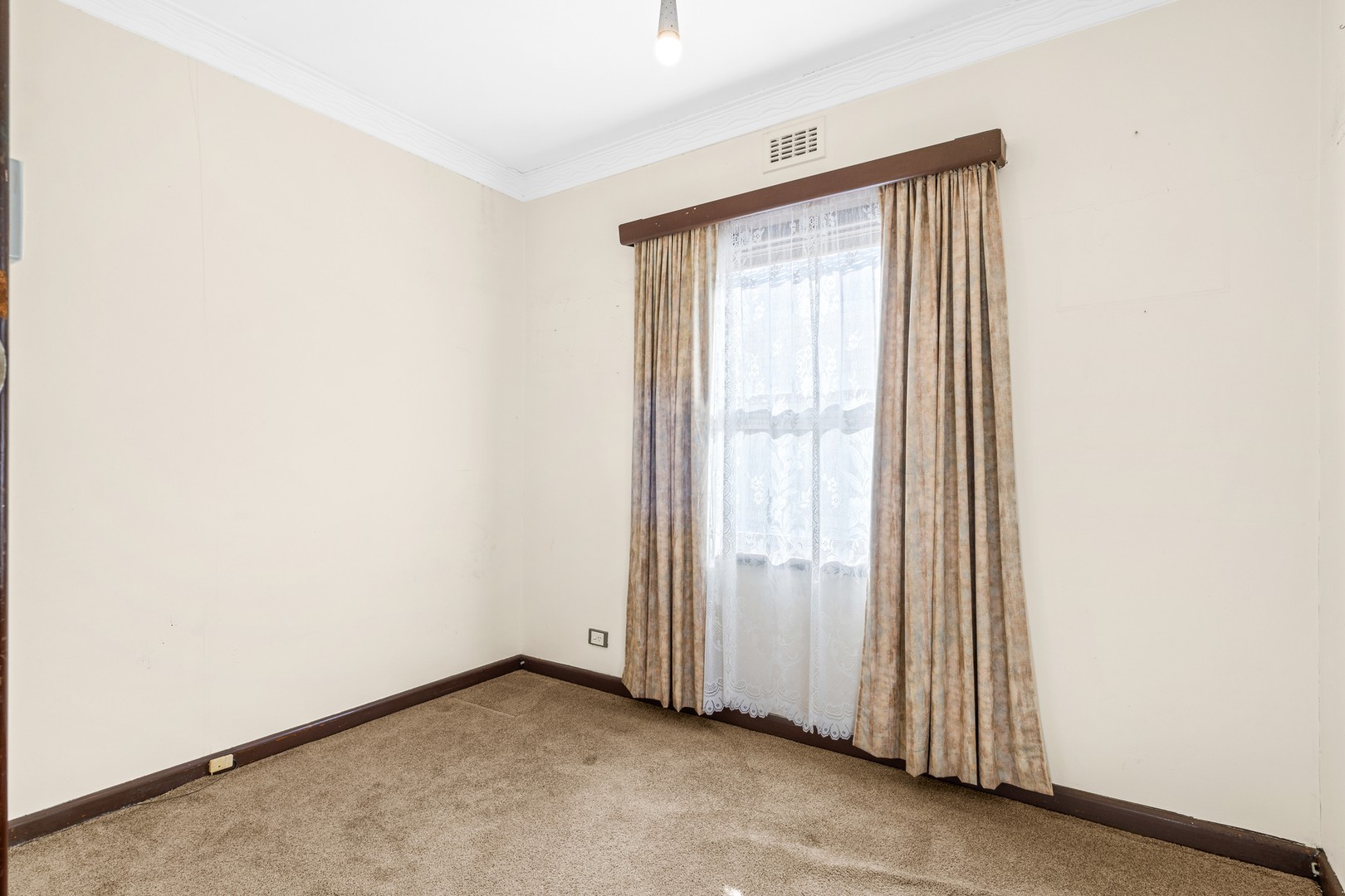 23 Avondale Avenue, St Albans, VIC 3021, St Albans - Thumbnail 7