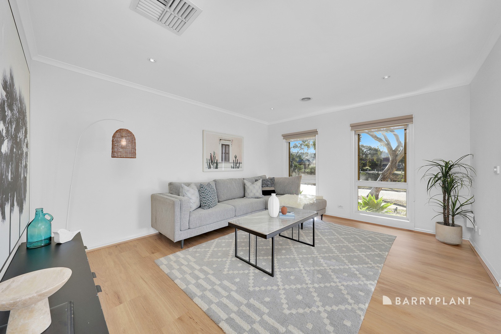 23 Axa Way, South Morang, VIC 3752, South Morang - Thumbnail 2