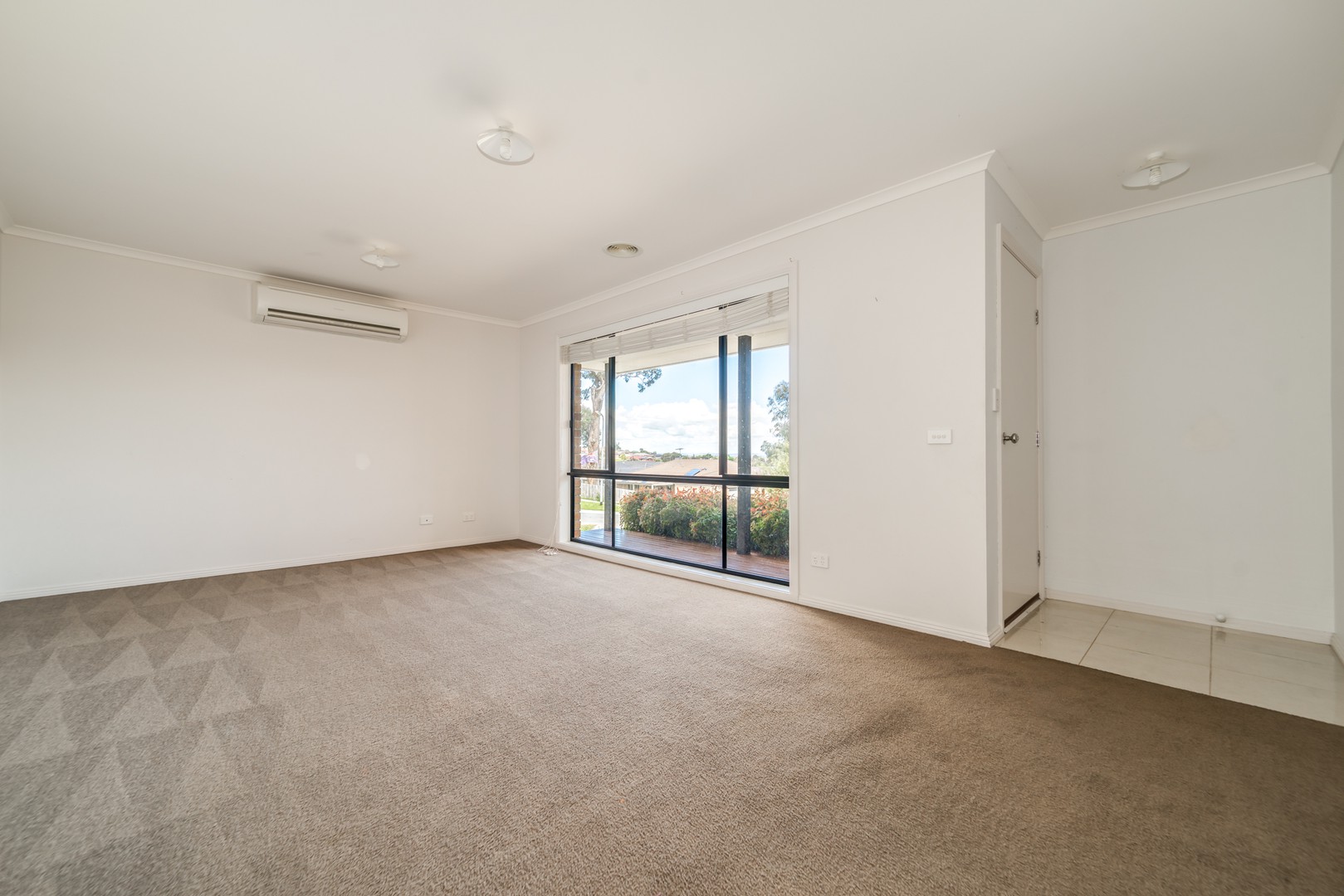 23 Ayesha Rise, Pakenham, VIC 3810 - Thumbnail 2 - 30/04/2025