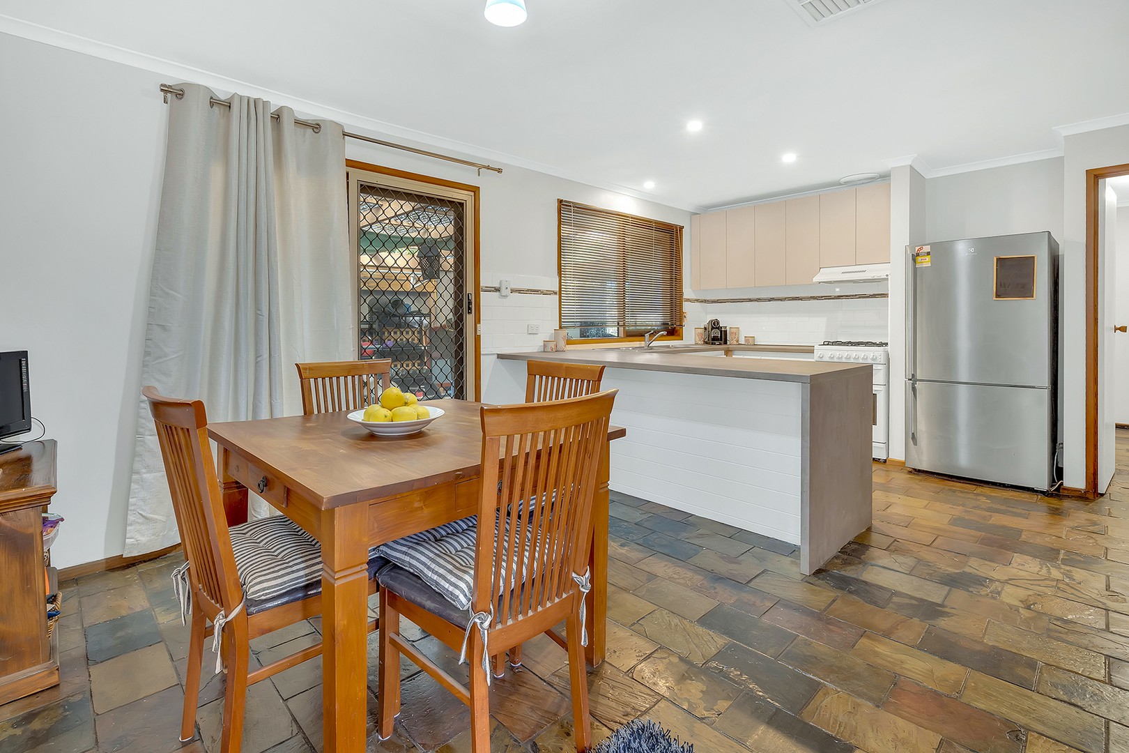 23 Beacon Hill Crescent, Craigieburn, VIC 3064, Craigieburn - Thumbnail 4