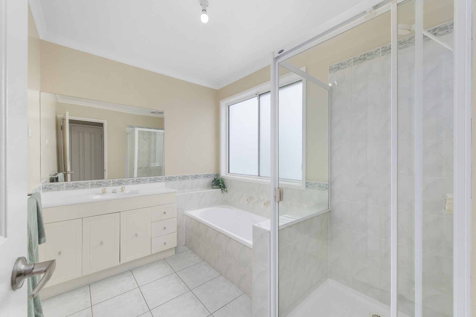 23 Brindalee Way, Hillside, VIC 3037, Hillside - Thumbnail 7