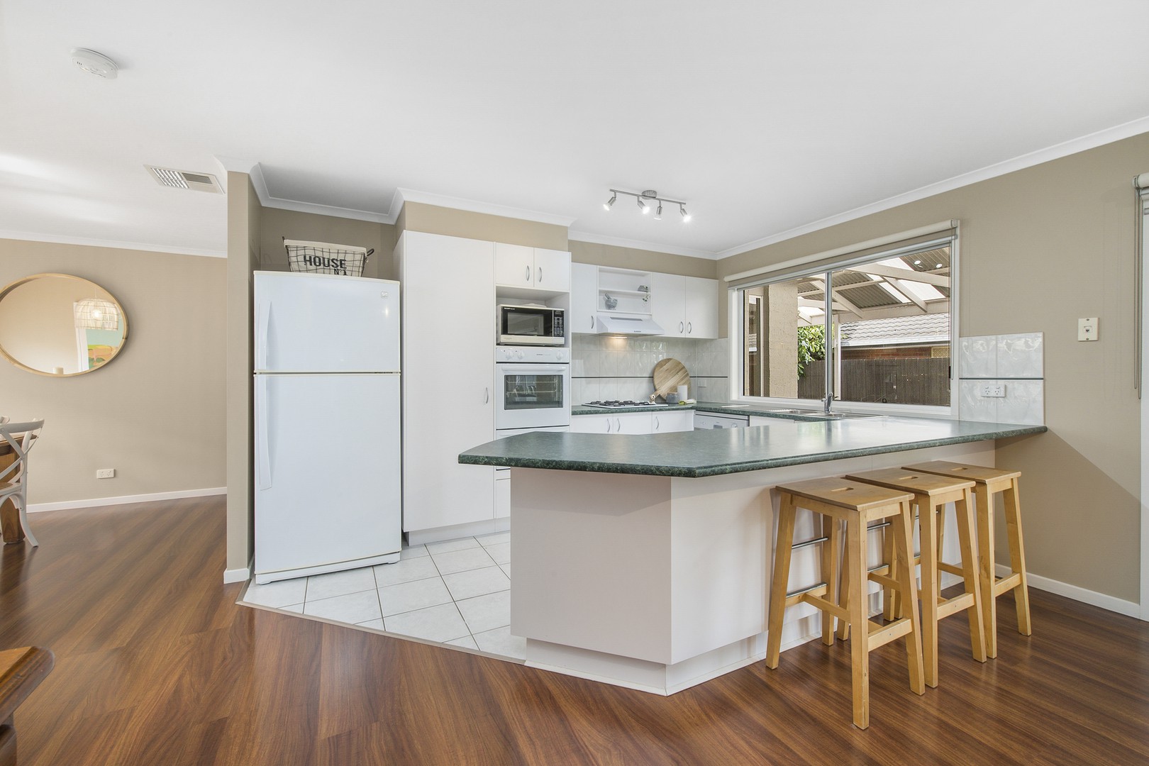 23 Brindalee Way, Hillside, VIC 3037, Hillside - Thumbnail 3