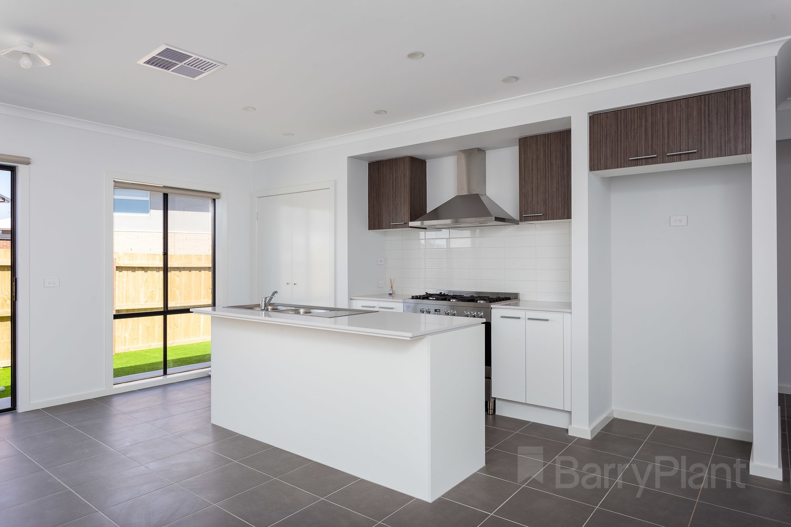 23 Bruckner Drive, Point Cook, VIC 3030, Point Cook - Thumbnail 7