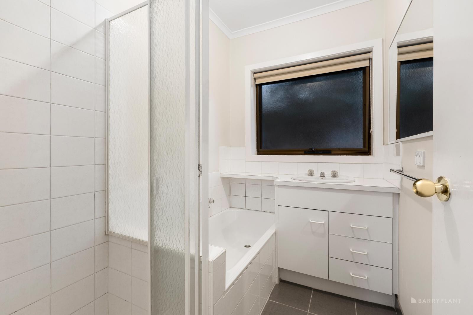 23 Calderwood Street, Bulleen, VIC 3105, Bulleen - Thumbnail 7