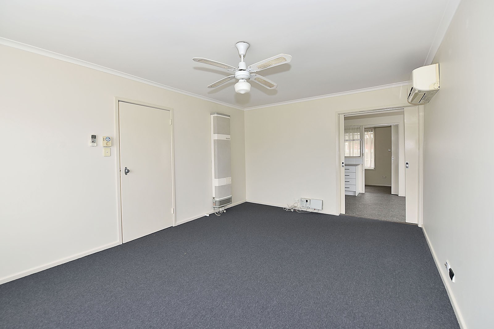 23 Cameron Street, Airport West, VIC 3042, Airport West - Thumbnail 2
