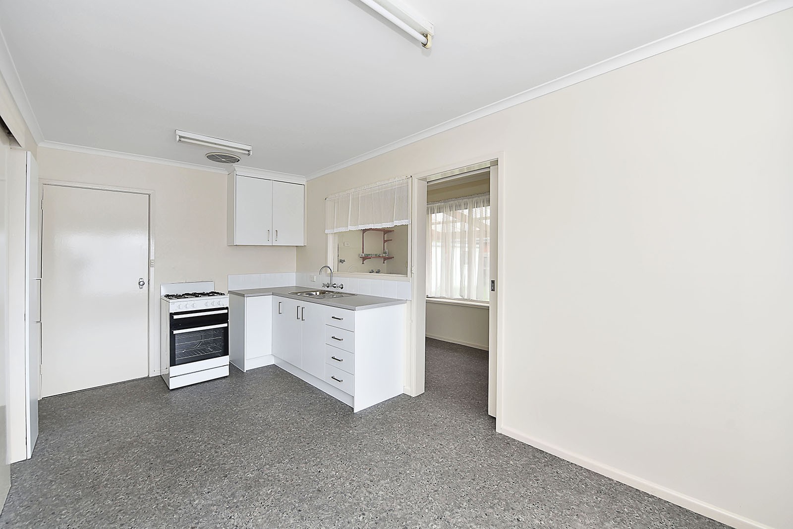 23 Cameron Street, Airport West, VIC 3042, Airport West - Thumbnail 3