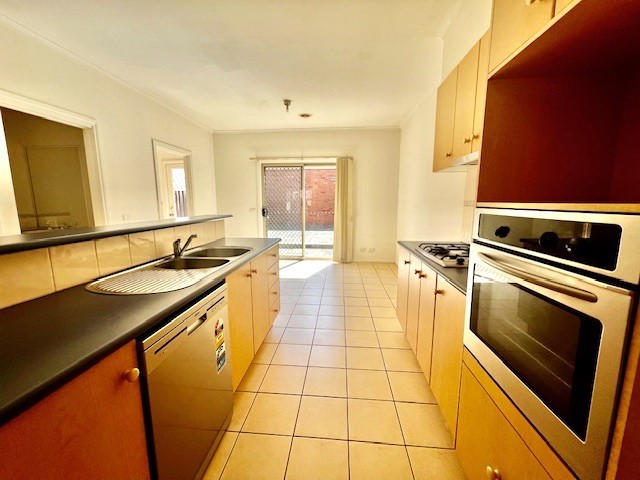 23 Cardinia Crescent, Taylors Hill, VIC 3037, Taylors Hill - Thumbnail 3