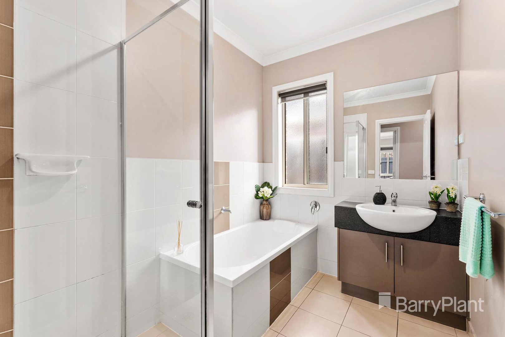 23 Carinya Crescent, South Morang, VIC 3752, South Morang - Thumbnail 7