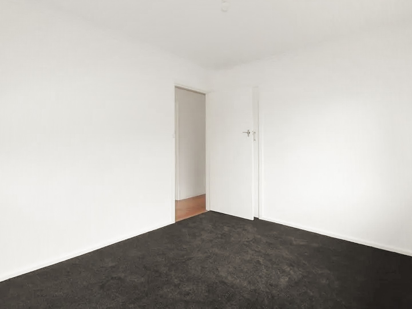 23 Catherine Avenue, Mount Waverley, VIC 3149, Mount Waverley - Thumbnail 7