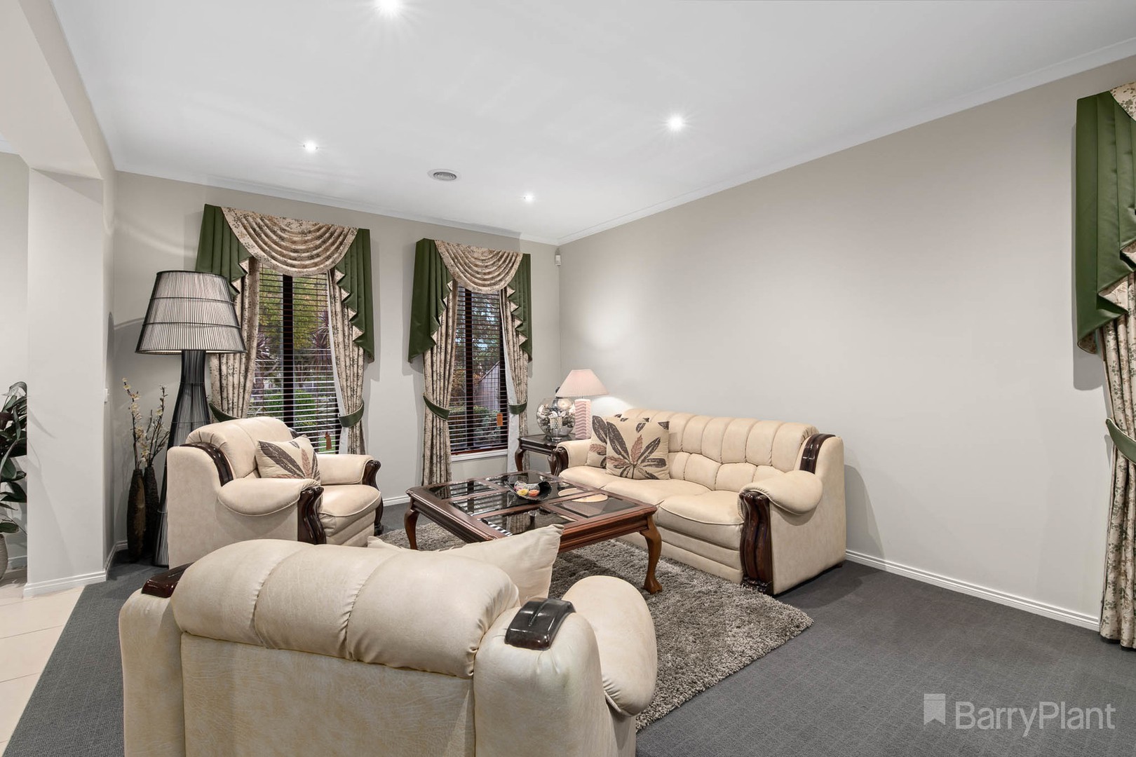 23 Cedarwood Crescent, Berwick, VIC 3806, Berwick - Thumbnail 3