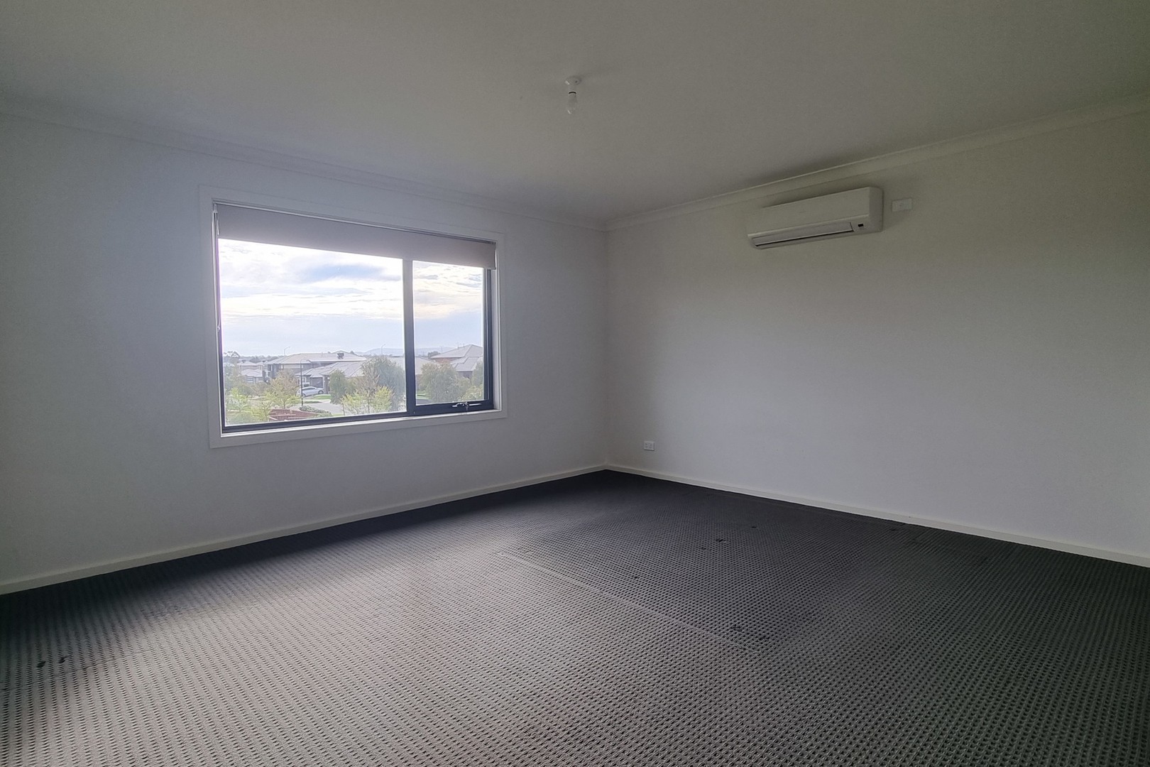 23 Clendon Way, Craigieburn, VIC 3064, Craigieburn - Thumbnail 4