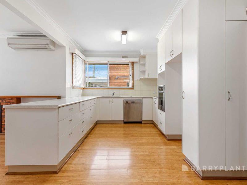 23 College Street, Wendouree, VIC 3355, Wendouree - Thumbnail 4